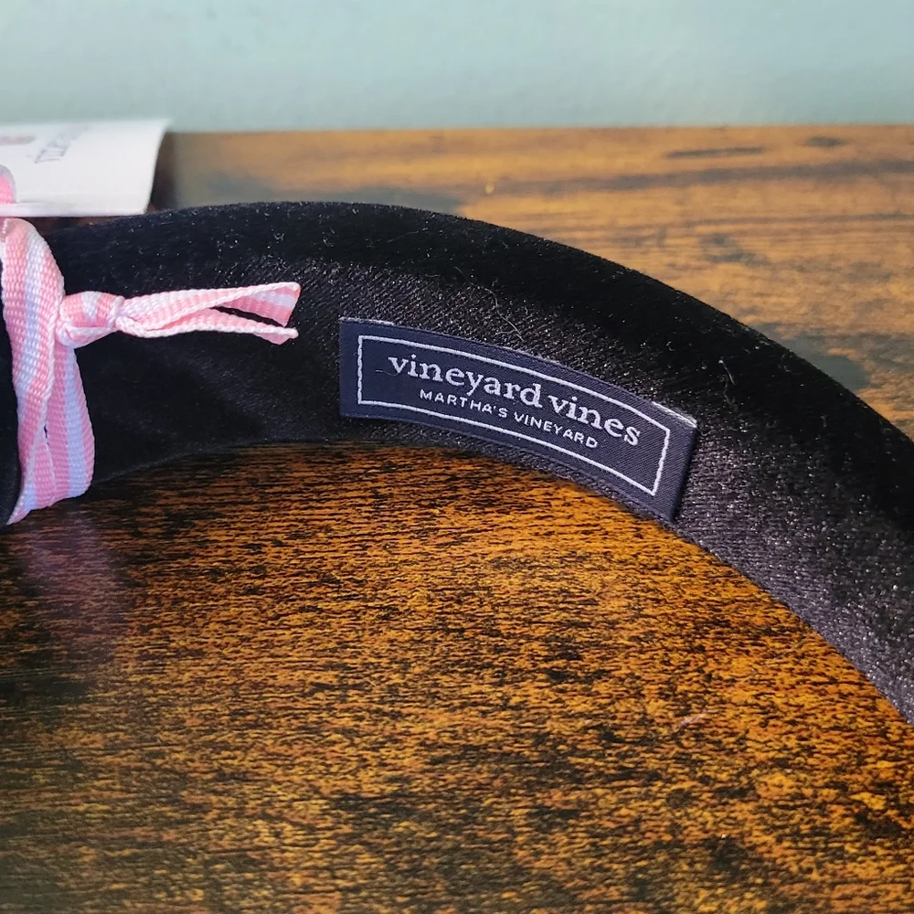 Vineyard Vines Black Velvet Thick Padded Headband NWT Preppy Academic Casual - Picture 2 of 3